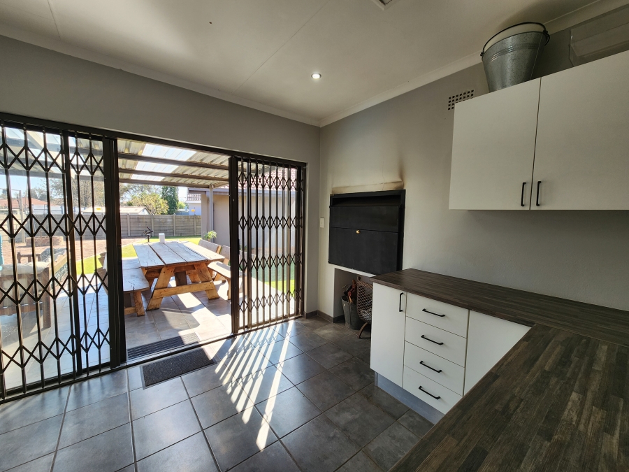 3 Bedroom Property for Sale in Vaalpark Free State